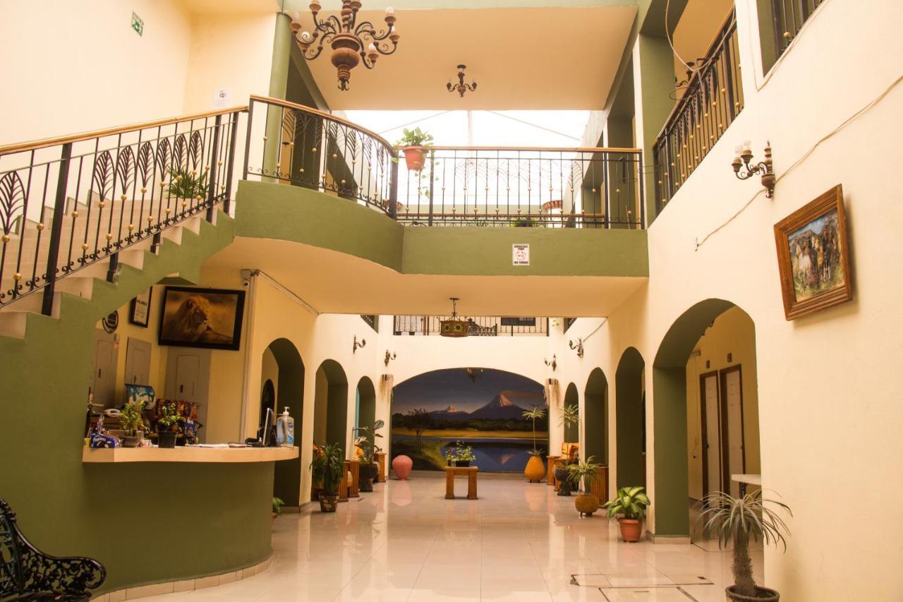 Hotel Morelos Colima Esterno foto