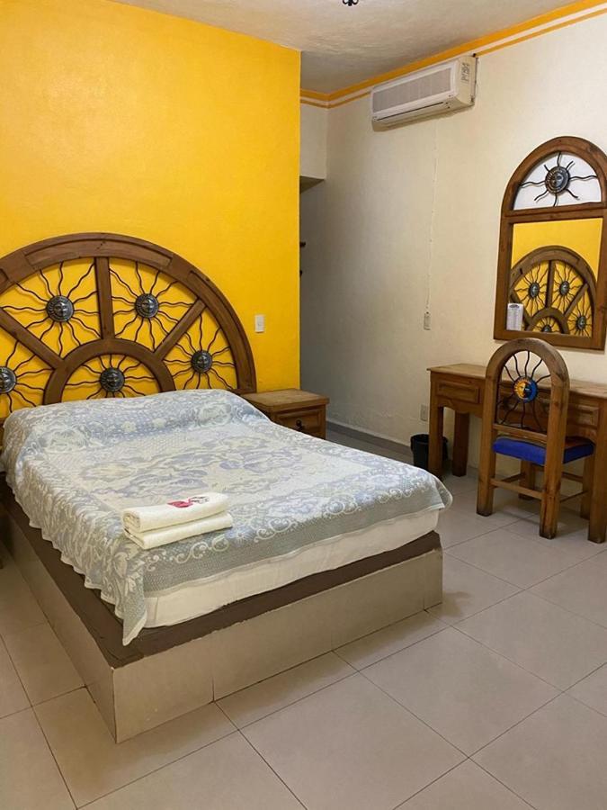 Hotel Morelos Colima Esterno foto