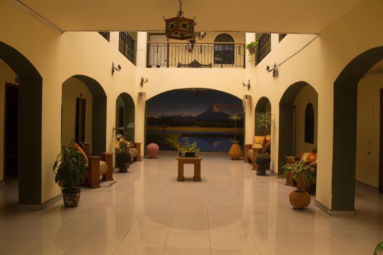 Hotel Morelos Colima Esterno foto