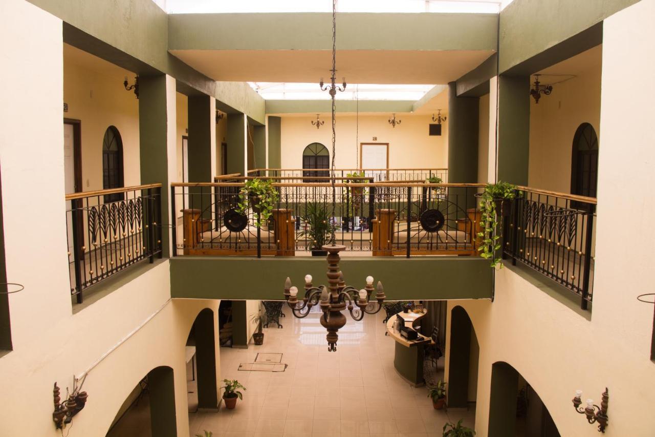 Hotel Morelos Colima Esterno foto